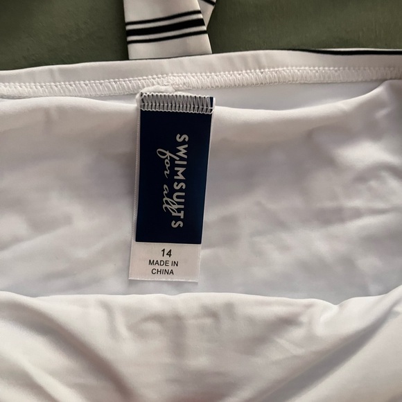 Navy blue striped high waist bikini, size 14 - Picture 2 of 4